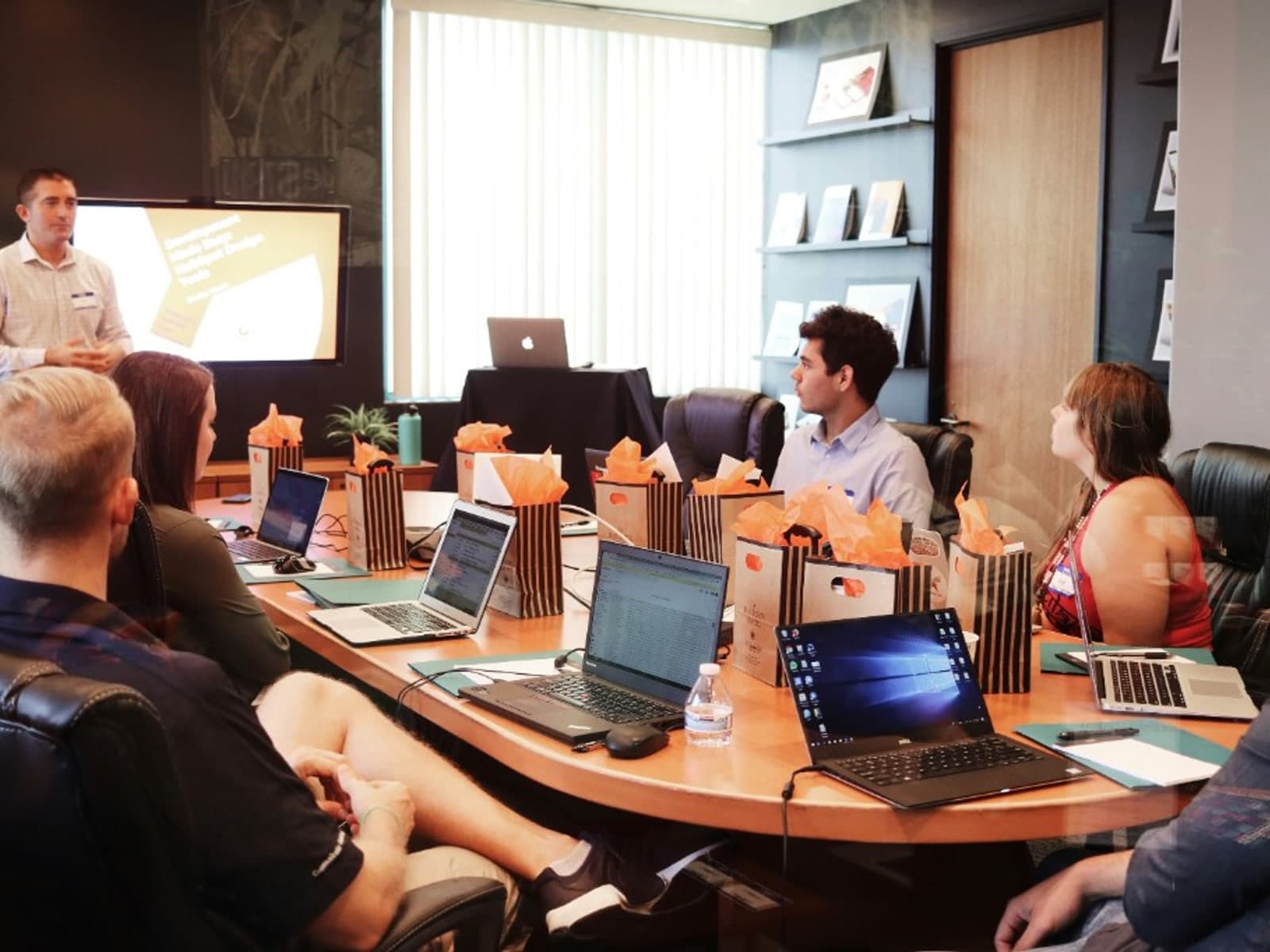 Leaders collaborating in a CX transformation workshop